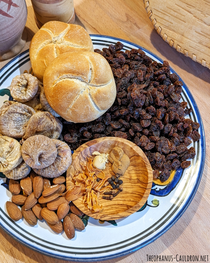 Dried fruits, stale bread rolls and spices for a medieval lenten dish from Germany